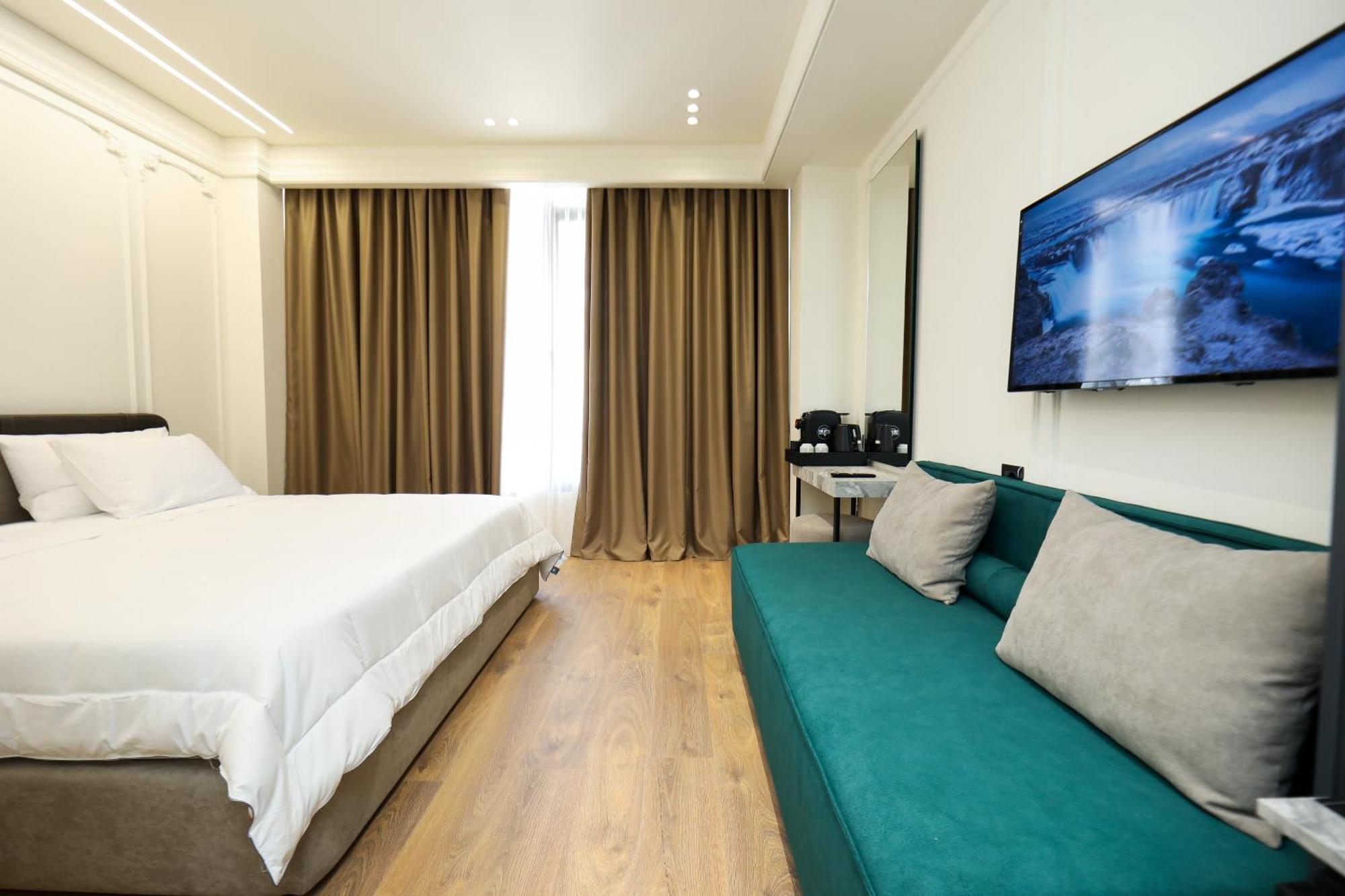 Hotel Adore Vlorë Εξωτερικό φωτογραφία
