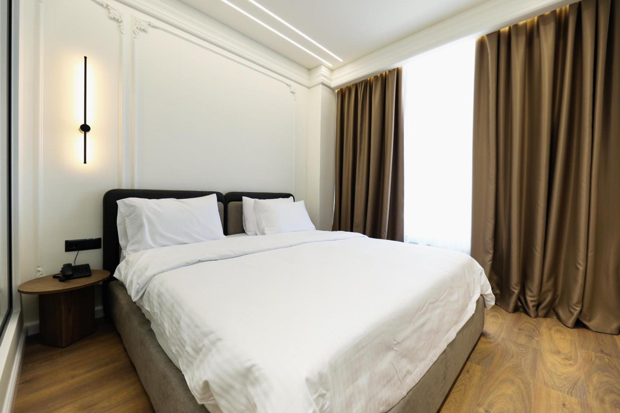 Hotel Adore Vlorë Εξωτερικό φωτογραφία