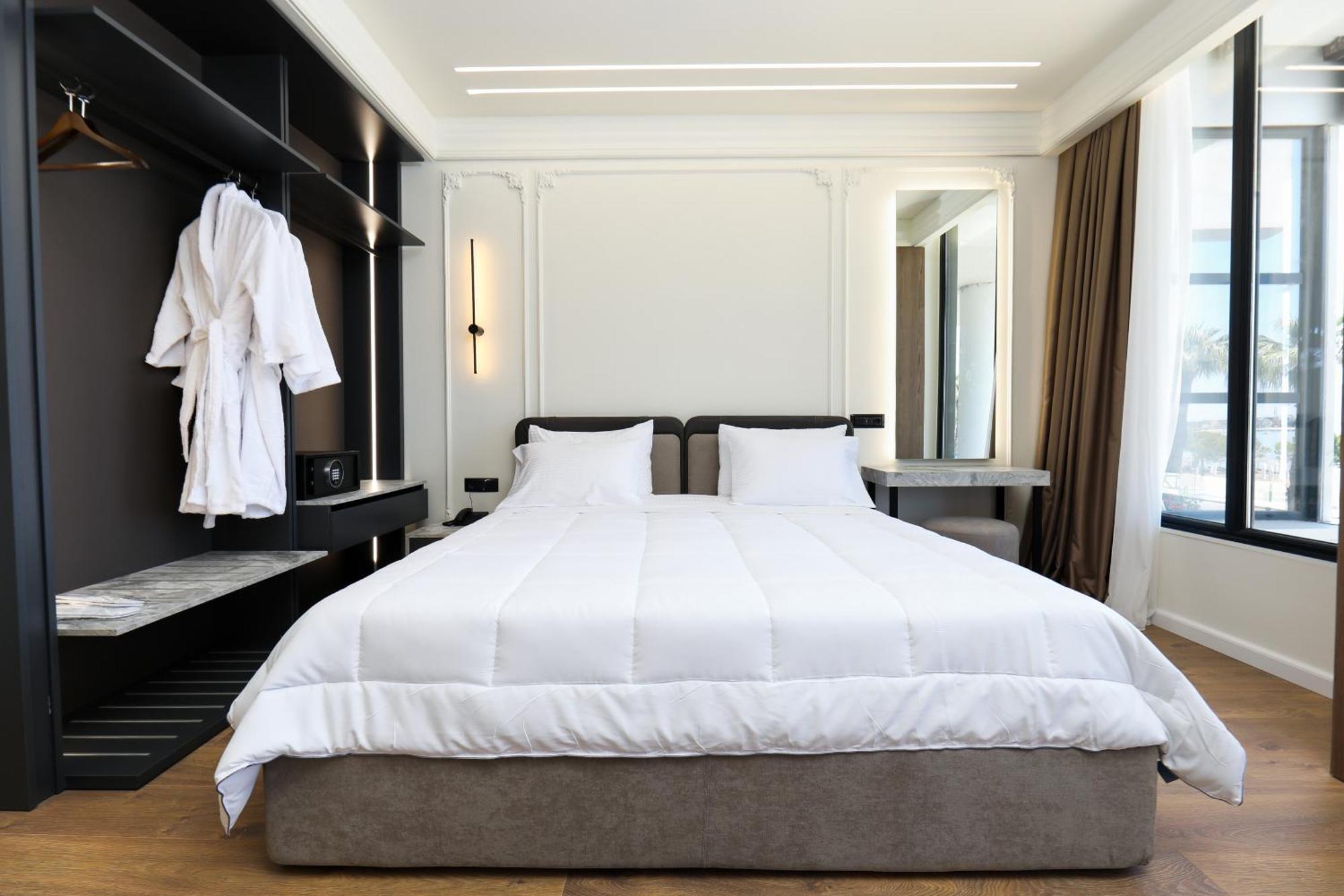 Hotel Adore Vlorë Εξωτερικό φωτογραφία