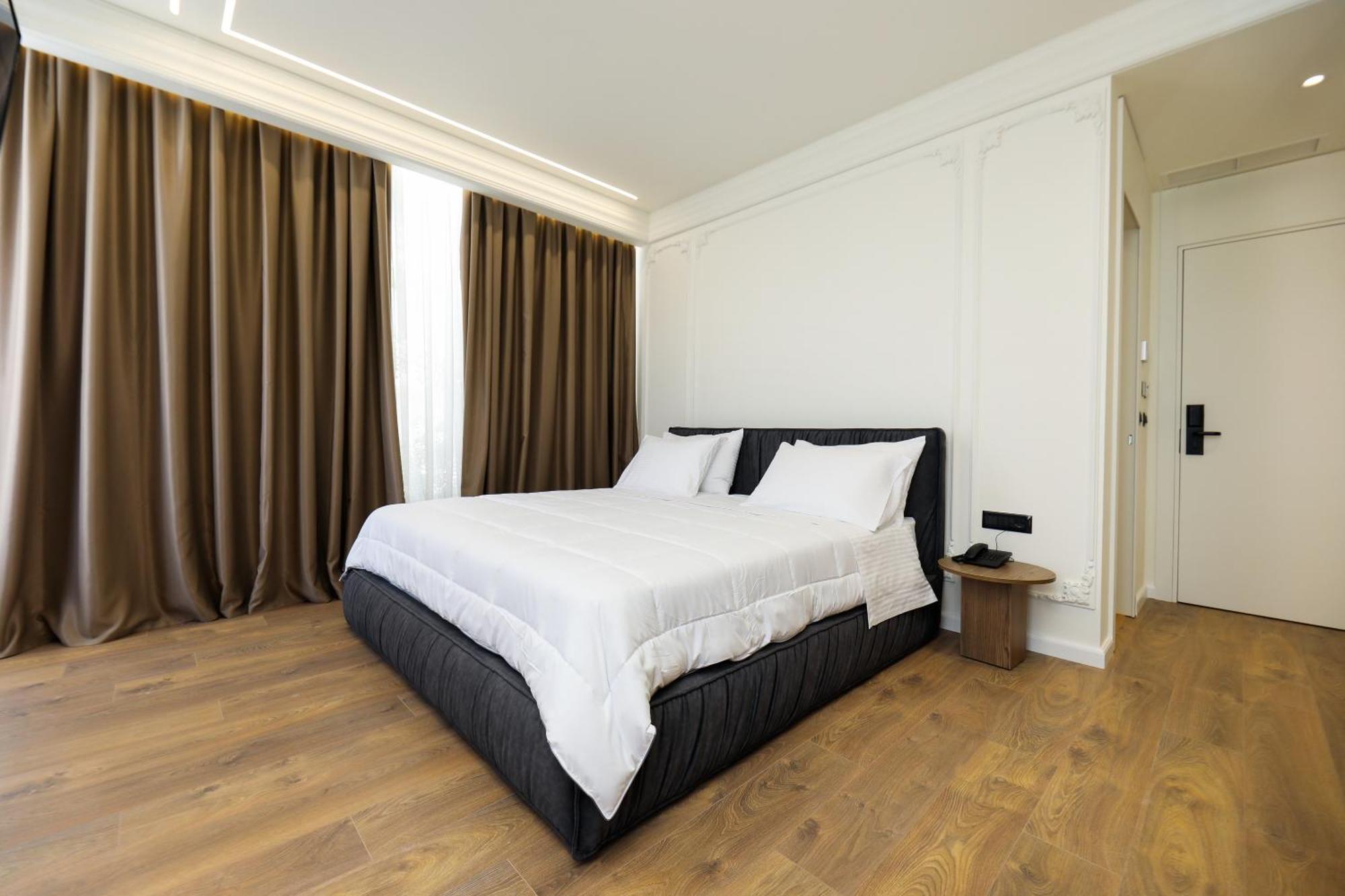 Hotel Adore Vlorë Εξωτερικό φωτογραφία